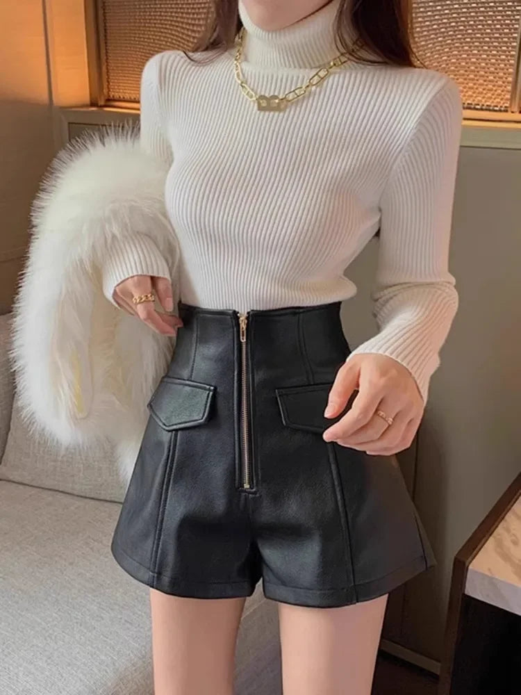 Short de Couro Cintura Alta Feminino